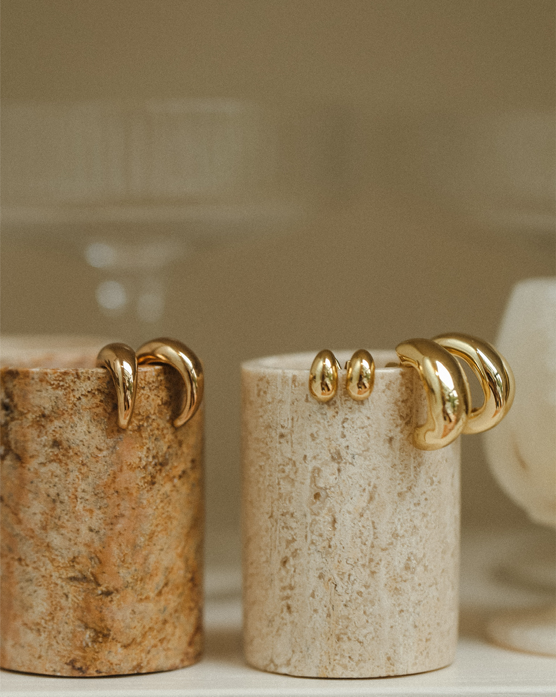 Curve Studs - Gold Vermeil